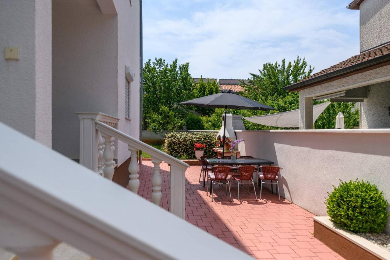 Apartments Somi Poreč Eksteriør bilde