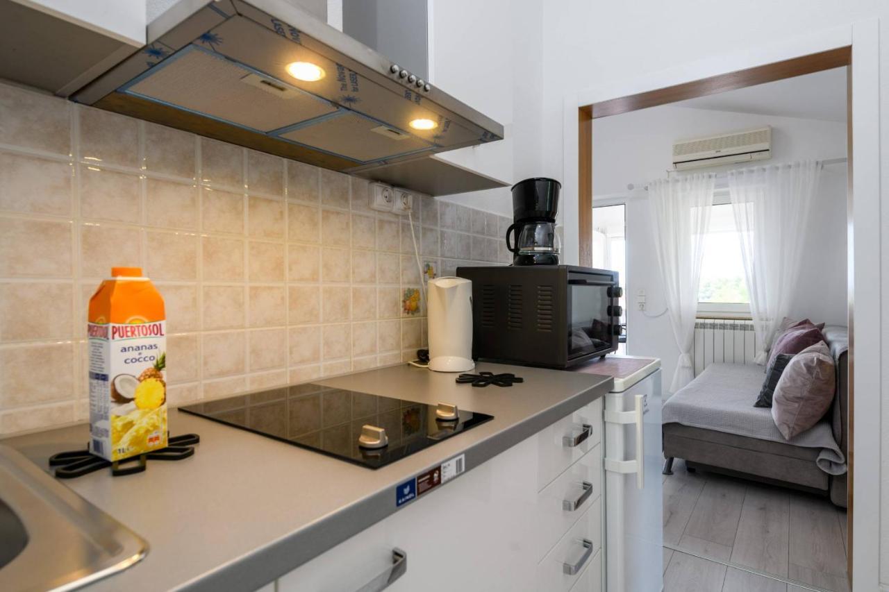 Apartments Somi Poreč Eksteriør bilde