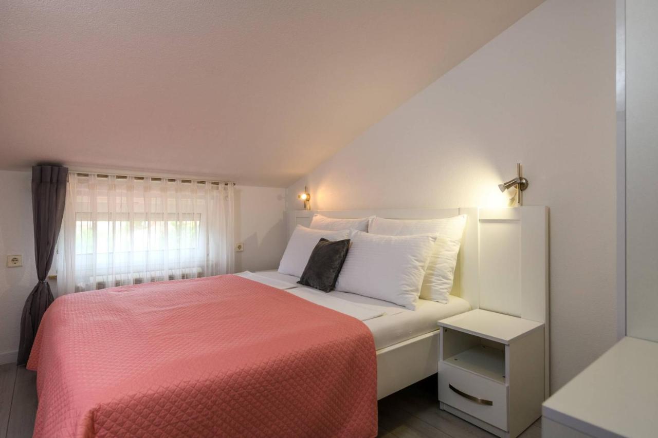 Apartments Somi Poreč Eksteriør bilde
