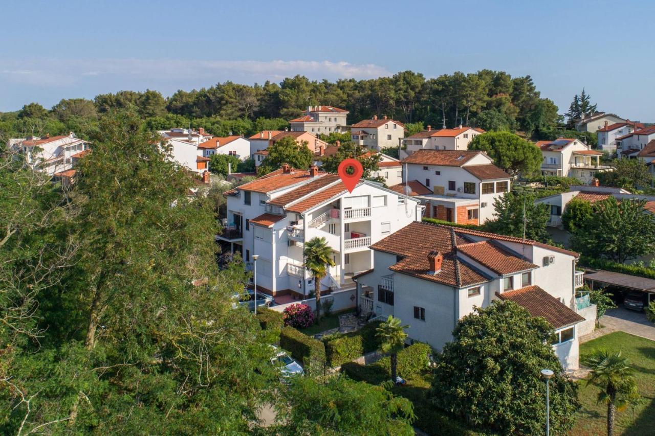 Apartments Somi Poreč Eksteriør bilde