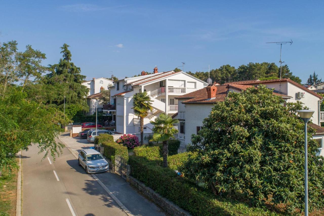 Apartments Somi Poreč Eksteriør bilde