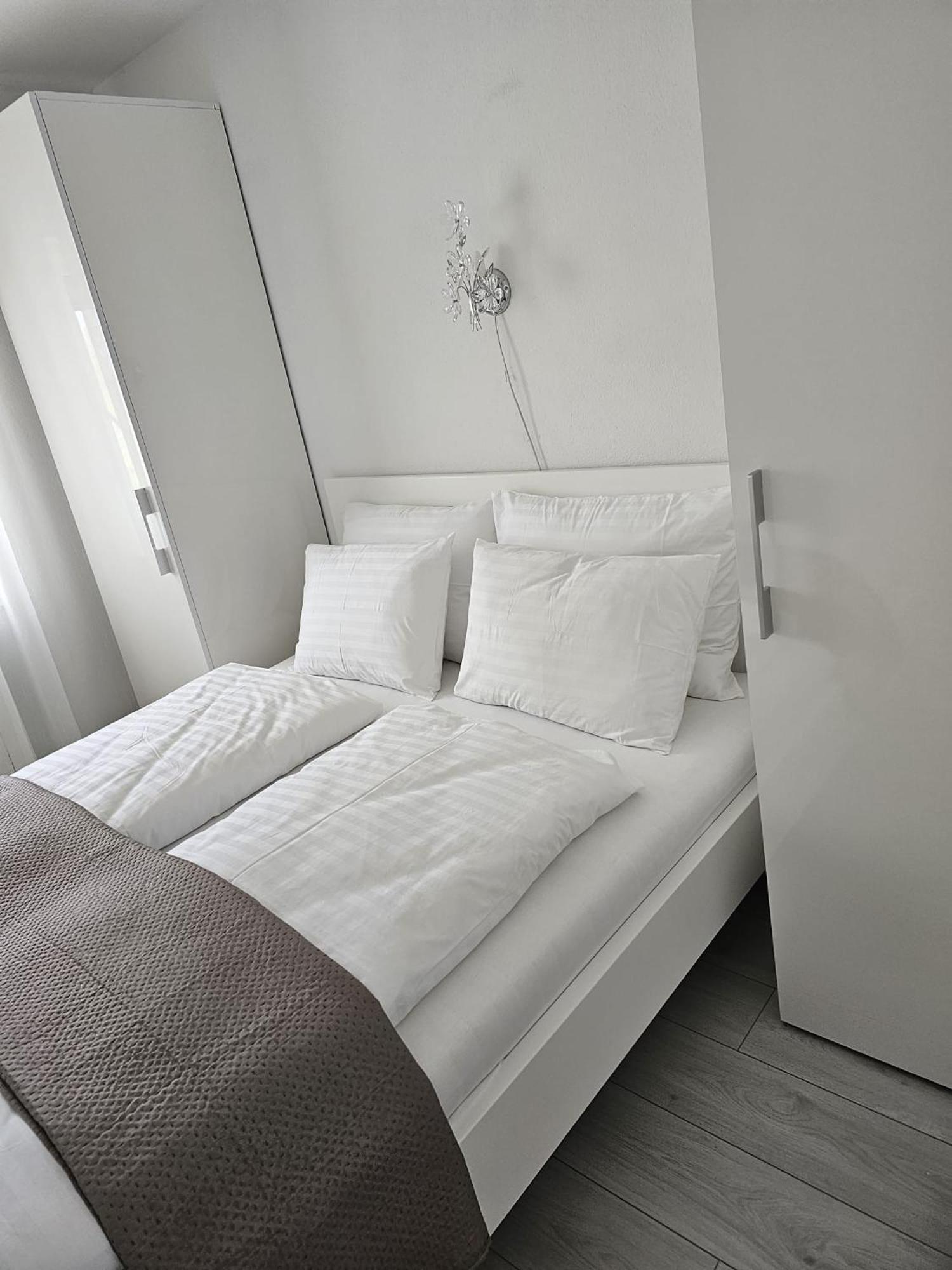 Apartments Somi Poreč Eksteriør bilde